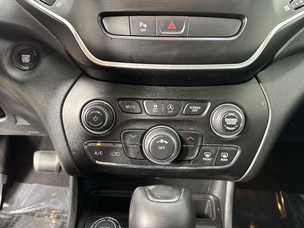 used 2019 Jeep Cherokee car, priced at $18,926