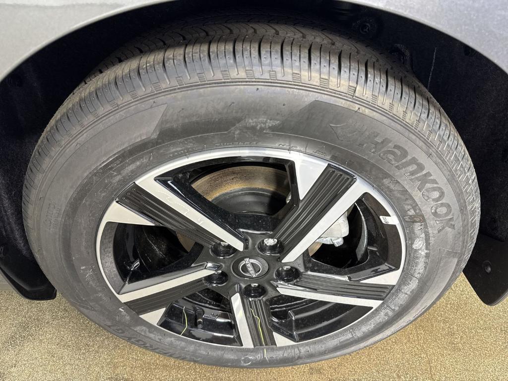 new 2025 Nissan Sentra car, priced at $20,654