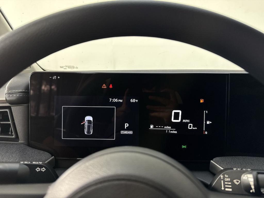 new 2025 Nissan Kicks car, priced at $21,184