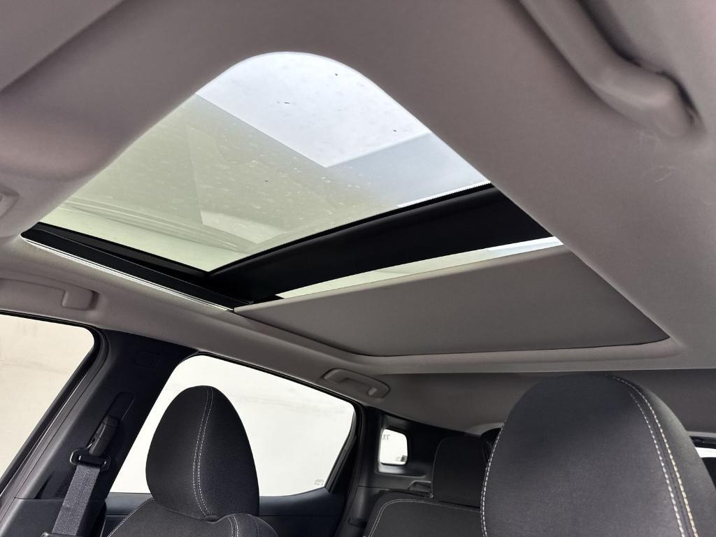 new 2025 Nissan Kicks car, priced at $27,671