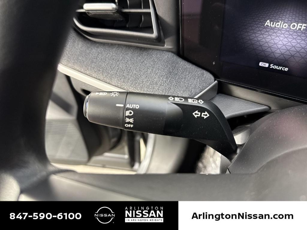 new 2025 Nissan Kicks car, priced at $26,365