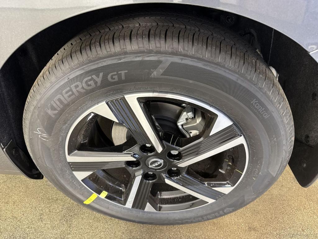 new 2025 Nissan Sentra car, priced at $20,754