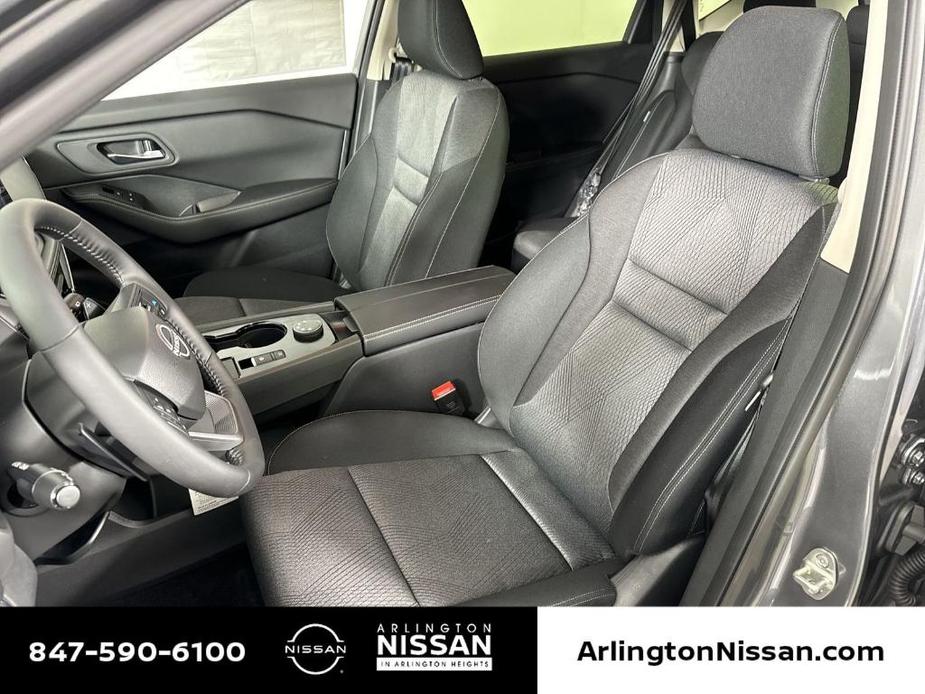 new 2025 Nissan Rogue car, priced at $30,175