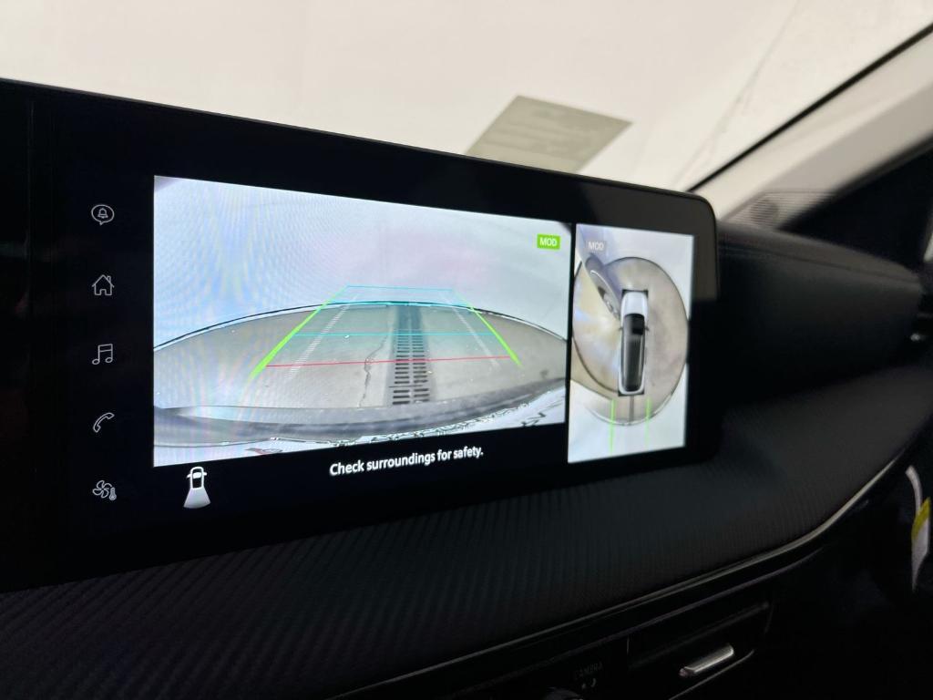 new 2025 Nissan Kicks car, priced at $25,531