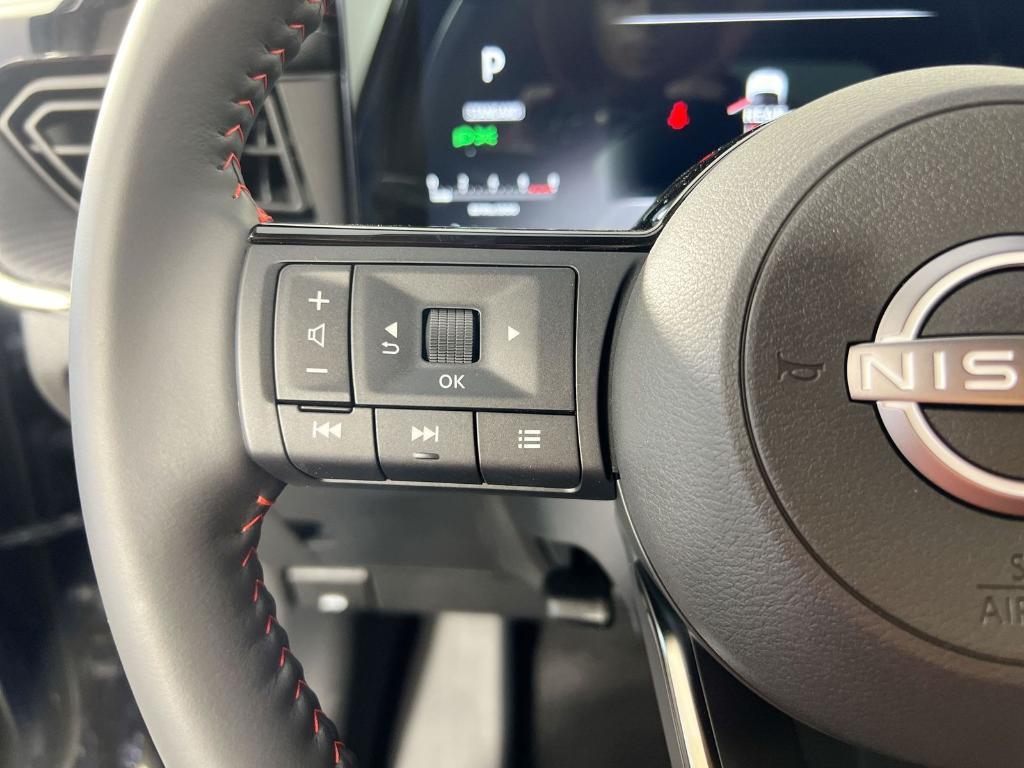 new 2025 Nissan Kicks car, priced at $25,531