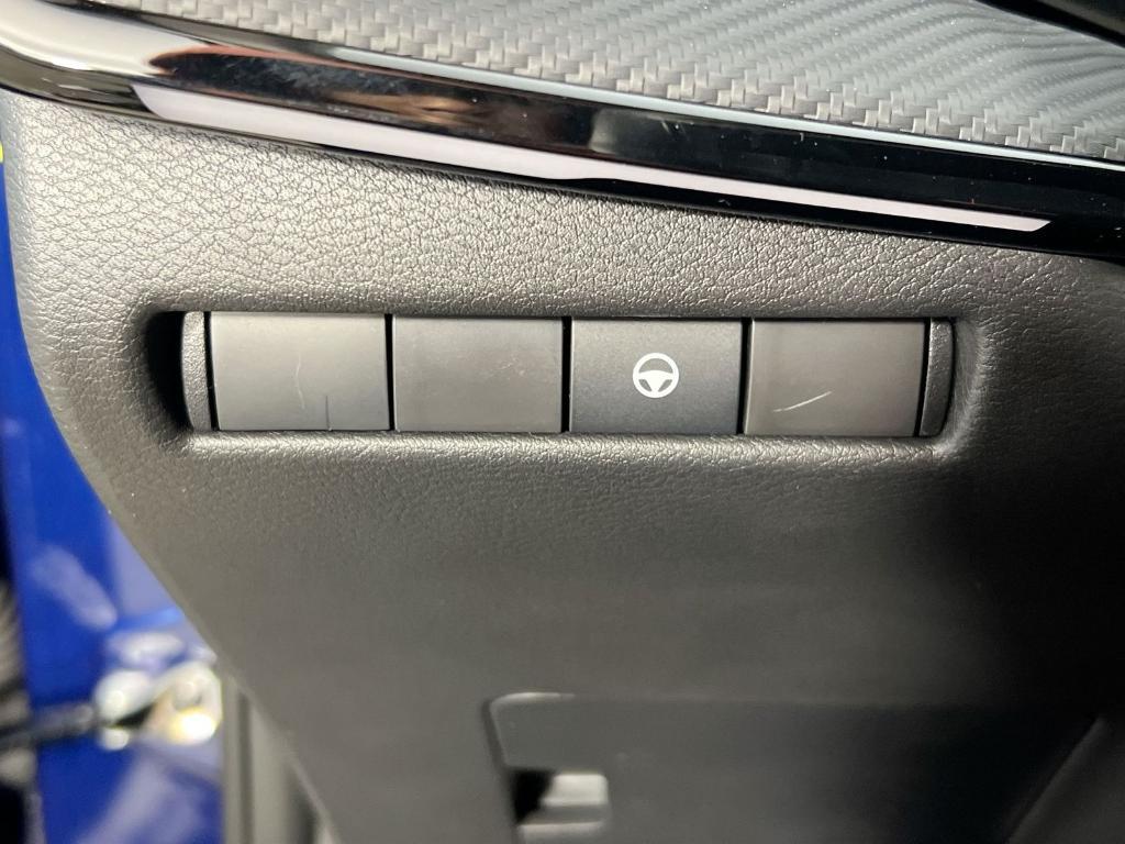 new 2025 Nissan Kicks car, priced at $25,531