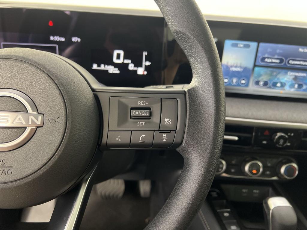 new 2025 Nissan Kicks car, priced at $22,671