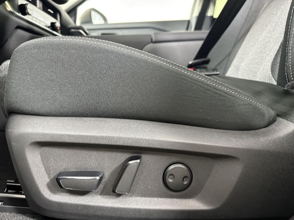 used 2025 Nissan Rogue car, priced at $31,334