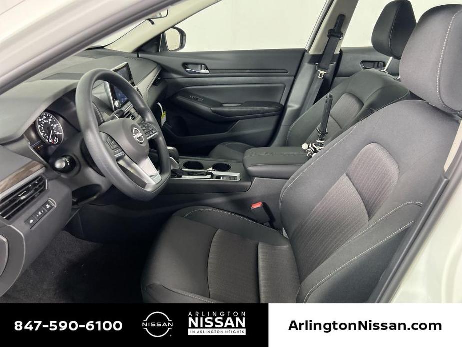 new 2025 Nissan Altima car, priced at $24,925