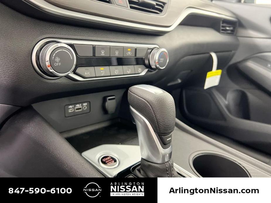 new 2025 Nissan Altima car, priced at $24,925