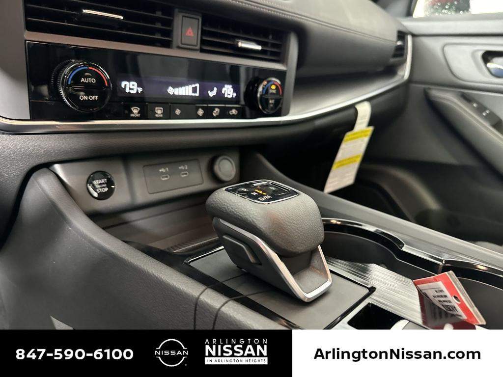 new 2025 Nissan Rogue car, priced at $30,559