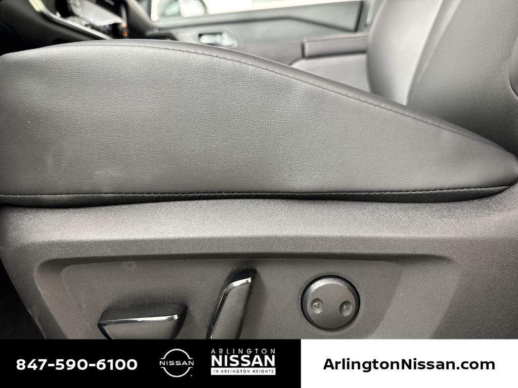 new 2025 Nissan Rogue car, priced at $31,981