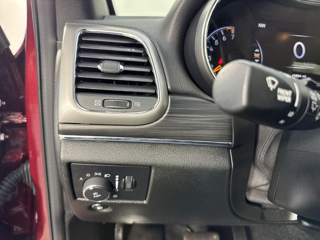 used 2022 Jeep Grand Cherokee WK car, priced at $27,526