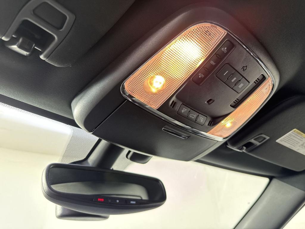 used 2022 Jeep Grand Cherokee WK car, priced at $27,526