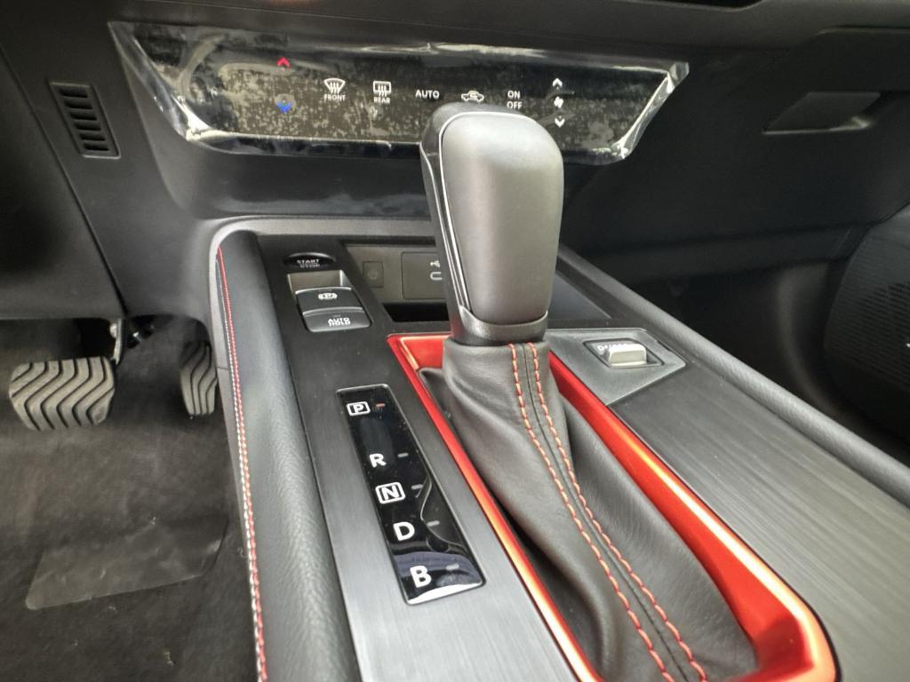 new 2025 Nissan Kicks car, priced at $23,443