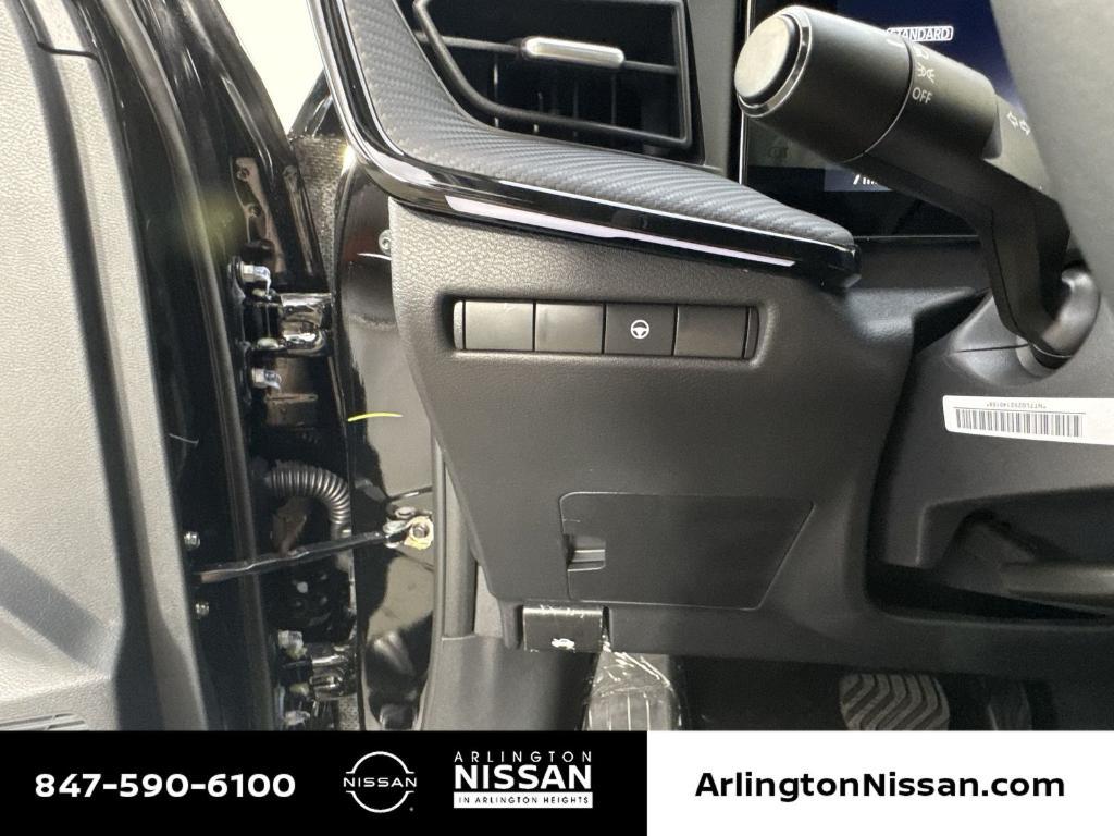 new 2025 Nissan Kicks car, priced at $24,010