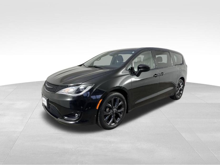 used 2020 Chrysler Pacifica car, priced at $16,926