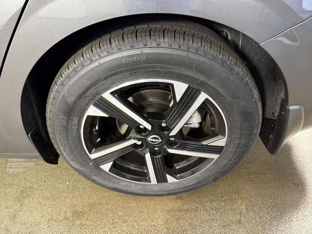 new 2025 Nissan Sentra car, priced at $23,254