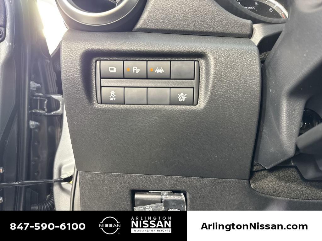new 2025 Nissan Versa car, priced at $19,294