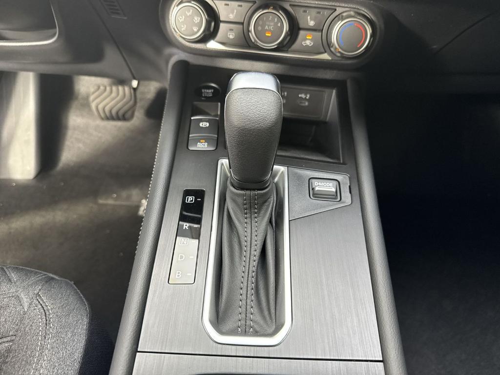 new 2025 Nissan Kicks car, priced at $24,879