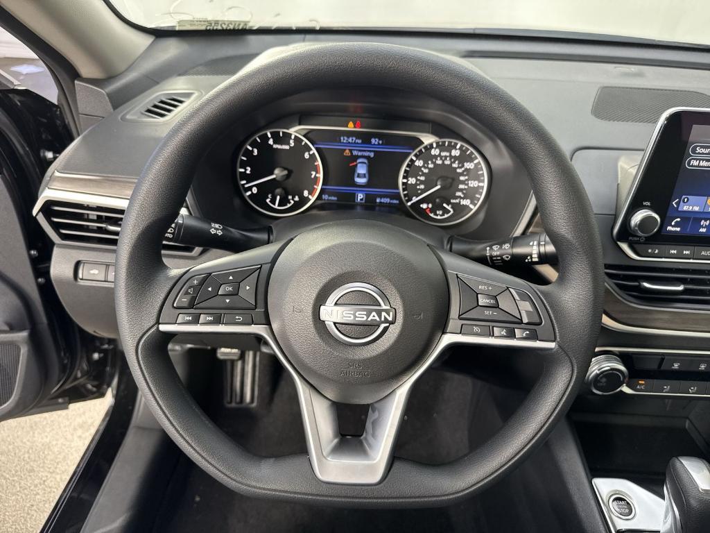 new 2025 Nissan Altima car, priced at $25,510