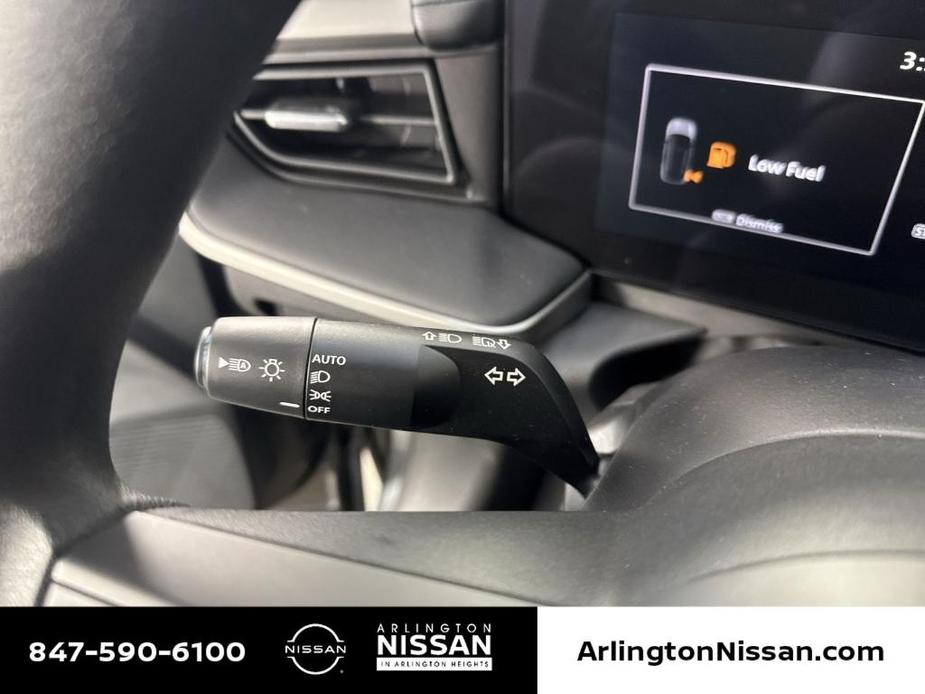 new 2025 Nissan Kicks car, priced at $22,704