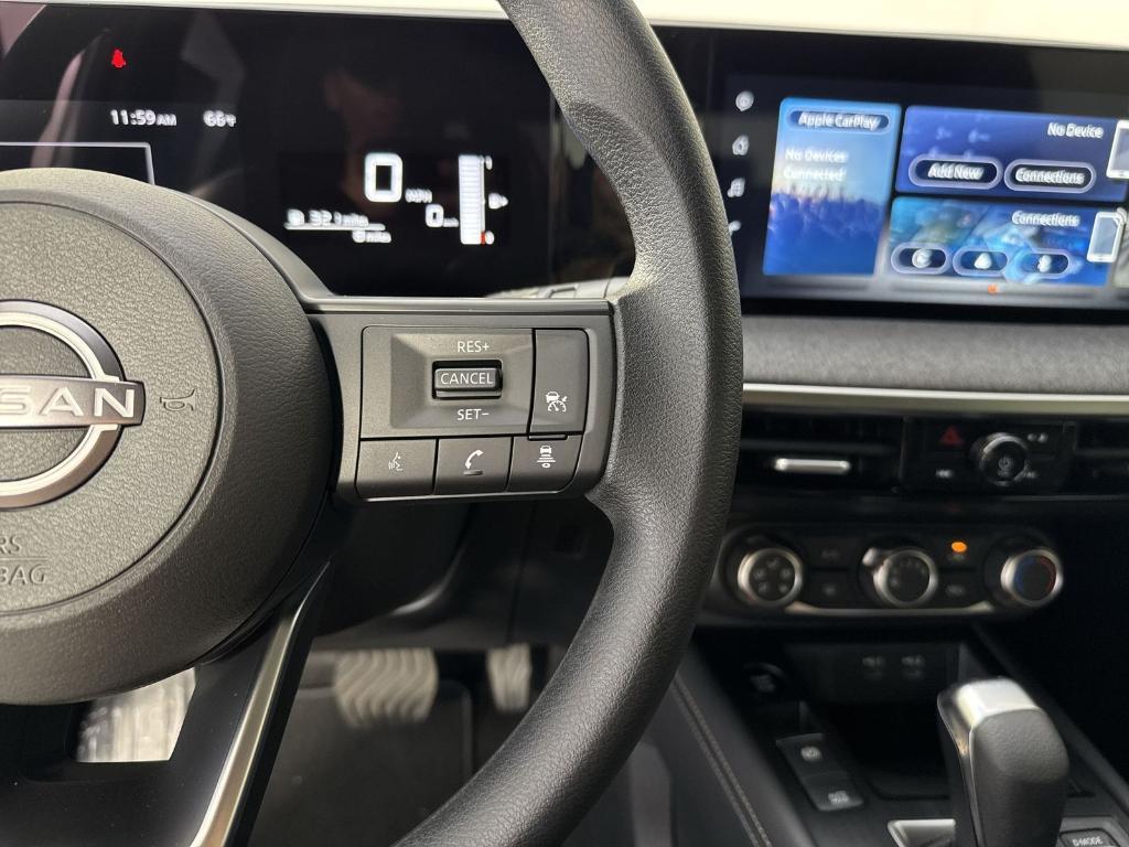 new 2025 Nissan Kicks car, priced at $21,184