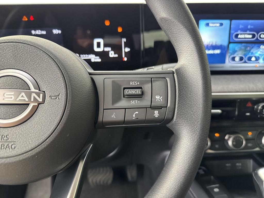 new 2025 Nissan Kicks car, priced at $24,843