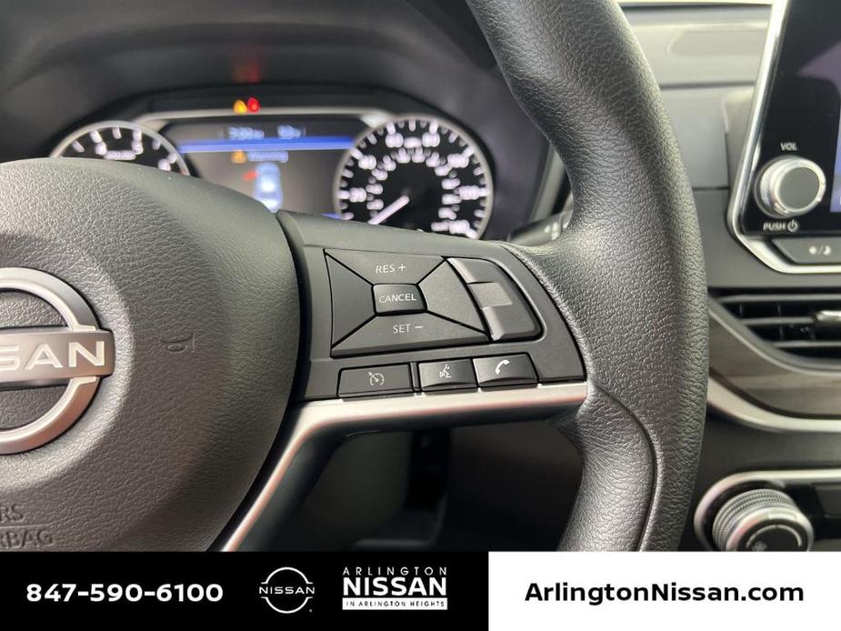 new 2025 Nissan Altima car, priced at $24,925