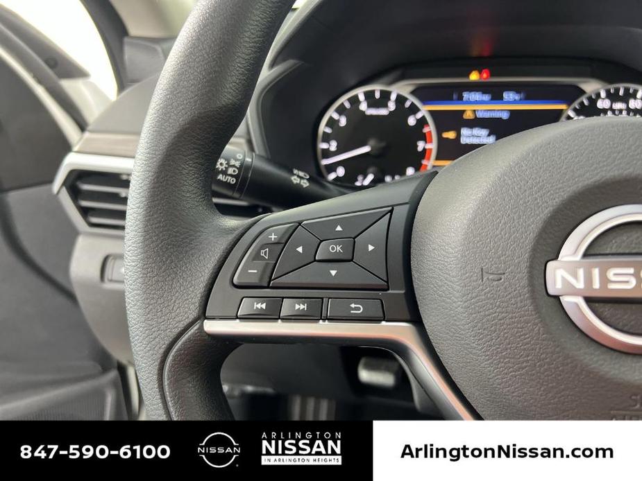 new 2025 Nissan Altima car, priced at $24,925