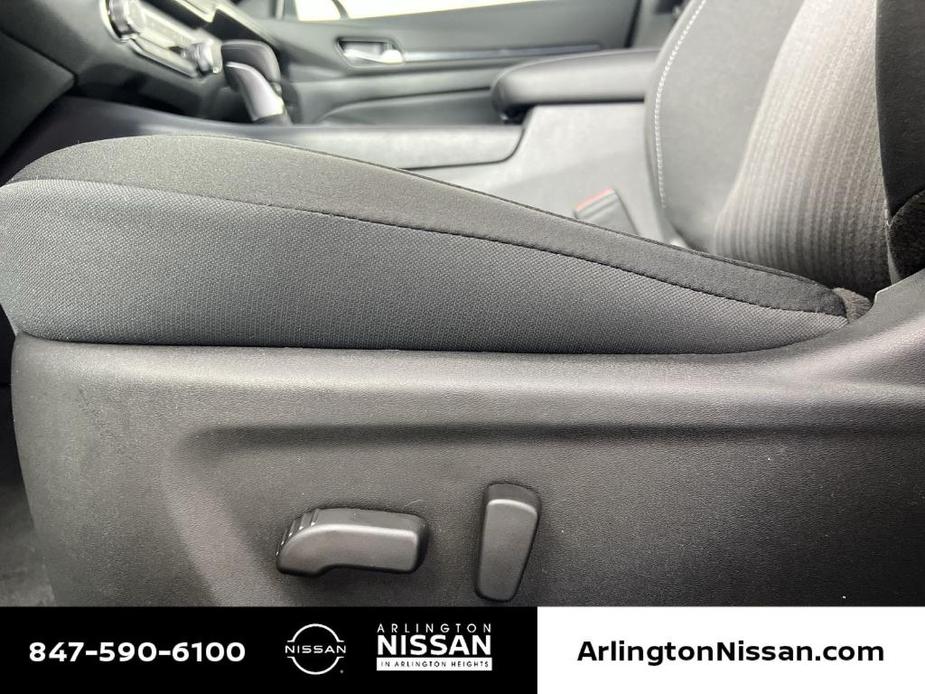 new 2025 Nissan Altima car, priced at $24,925