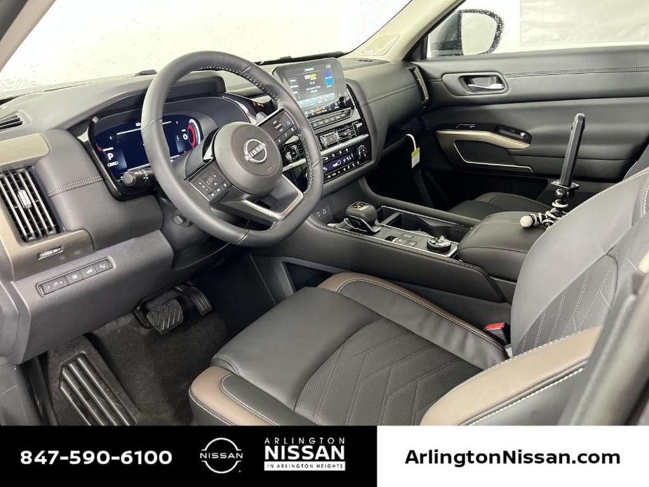 new 2025 Nissan Pathfinder car, priced at $46,281