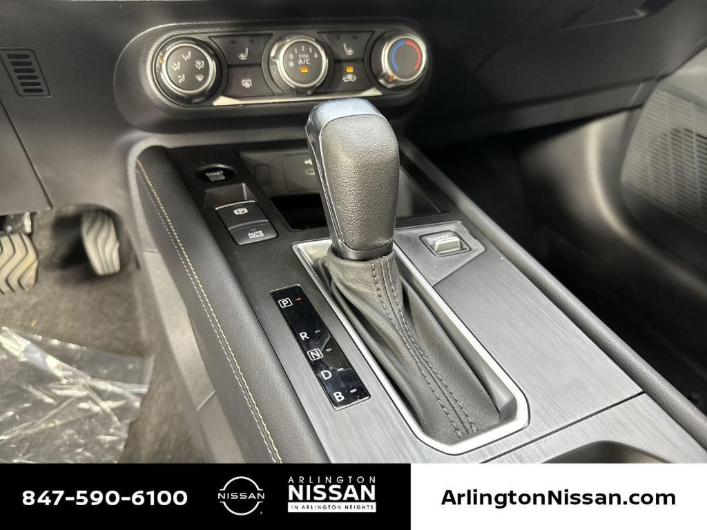 new 2025 Nissan Kicks car, priced at $27,583