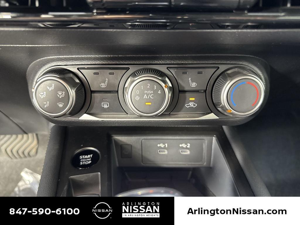 new 2025 Nissan Kicks car, priced at $27,583