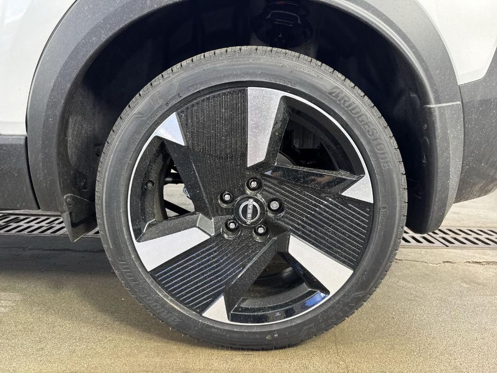 new 2025 Nissan Kicks car, priced at $23,819