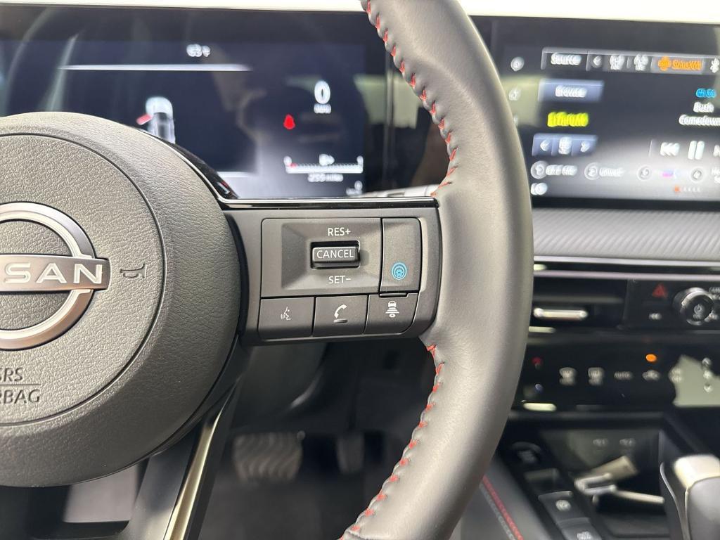 new 2025 Nissan Kicks car, priced at $23,819