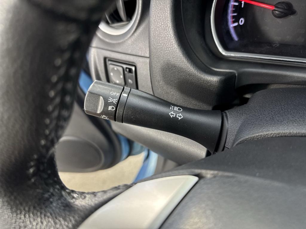 used 2014 Nissan Versa Note car, priced at $6,500