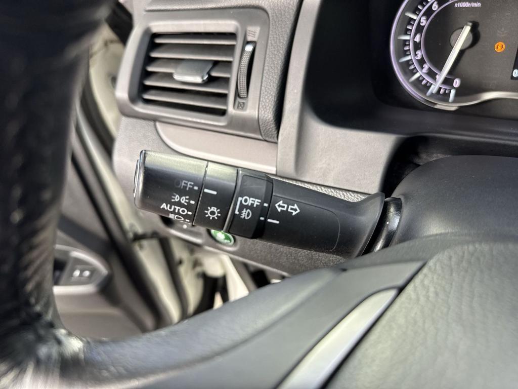 used 2017 Honda Pilot car, priced at $23,926
