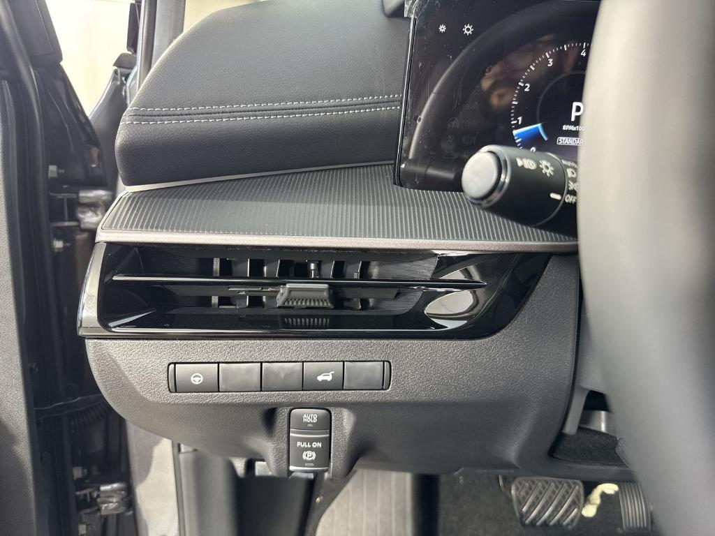 new 2025 Nissan Murano car, priced at $34,031