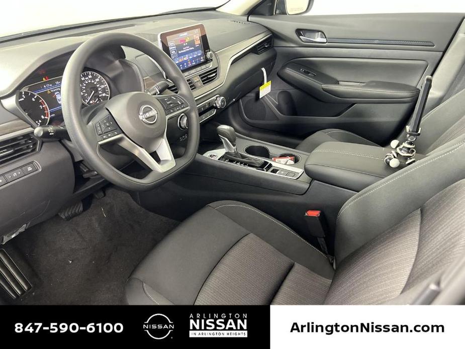 new 2025 Nissan Altima car, priced at $24,772