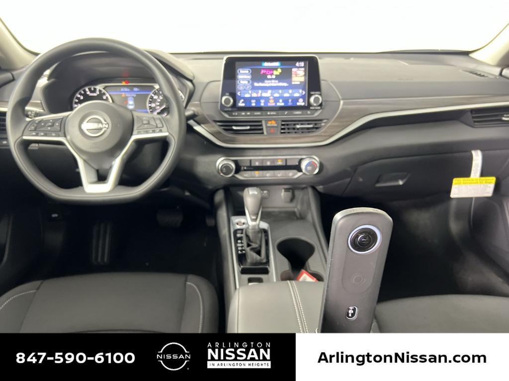 new 2025 Nissan Altima car, priced at $24,772