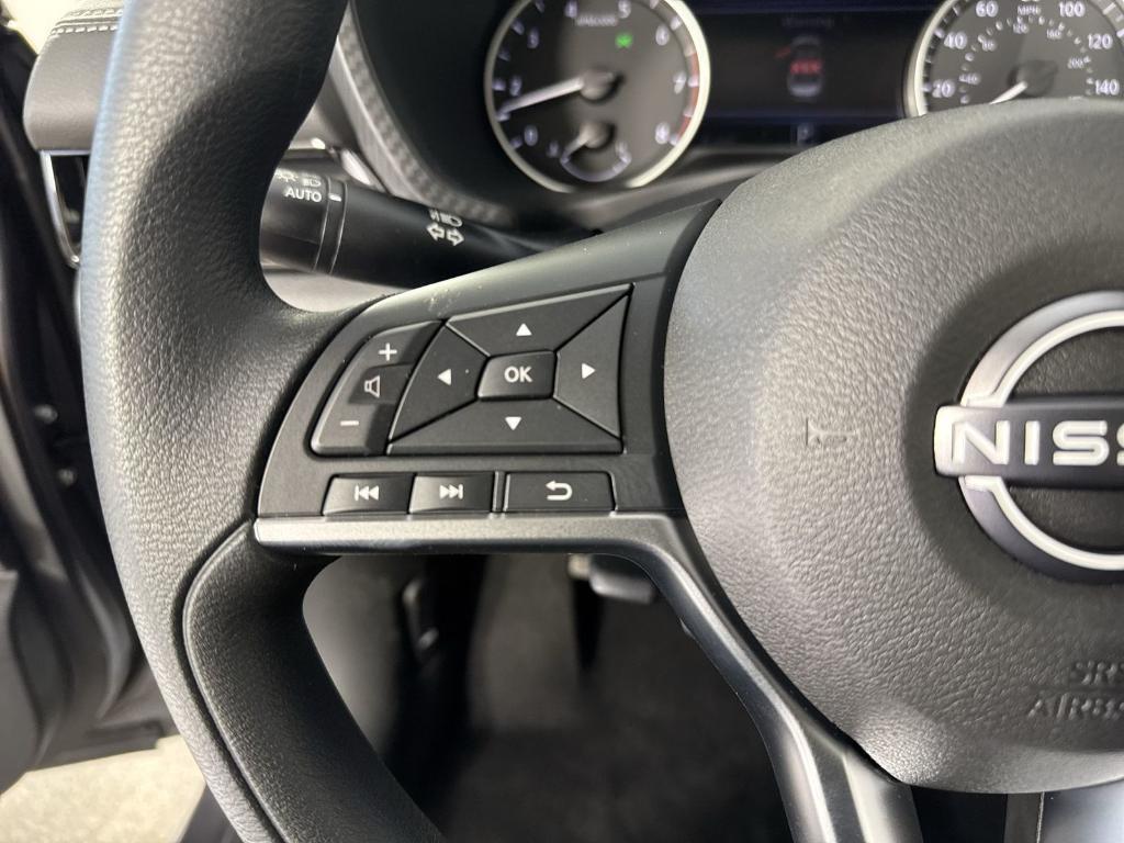 new 2025 Nissan Sentra car, priced at $22,034