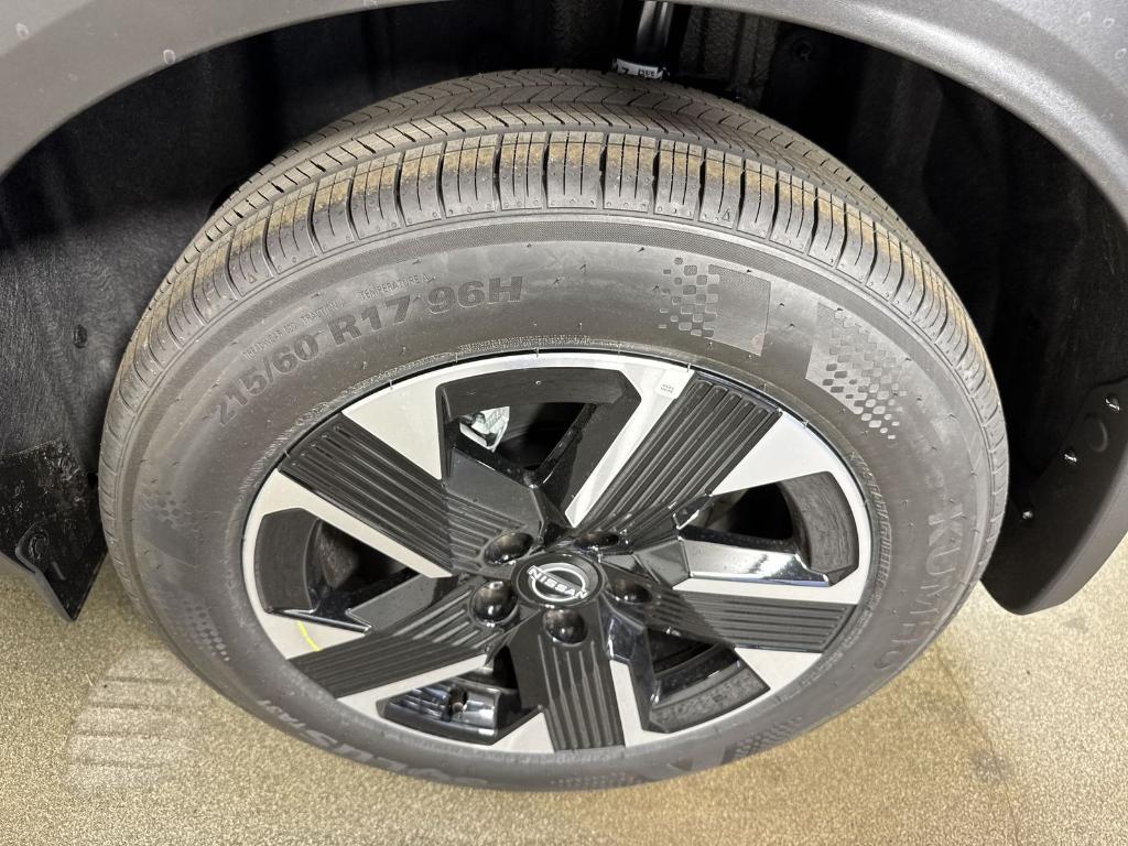 new 2025 Nissan Kicks car, priced at $22,755