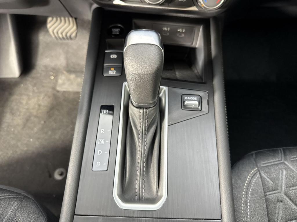 new 2025 Nissan Kicks car, priced at $22,755