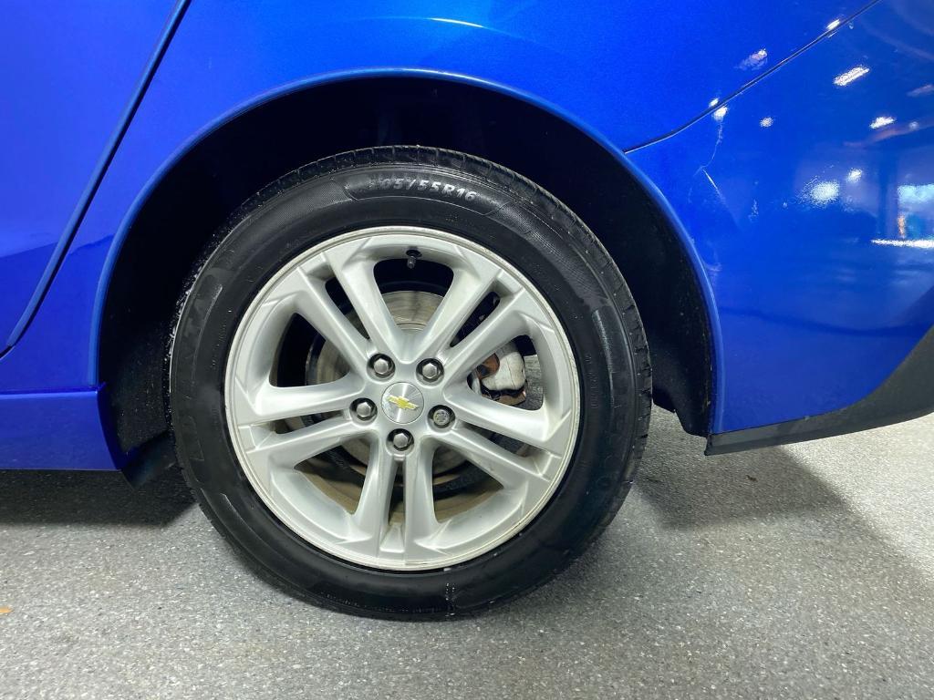 used 2017 Chevrolet Cruze car, priced at $10,350
