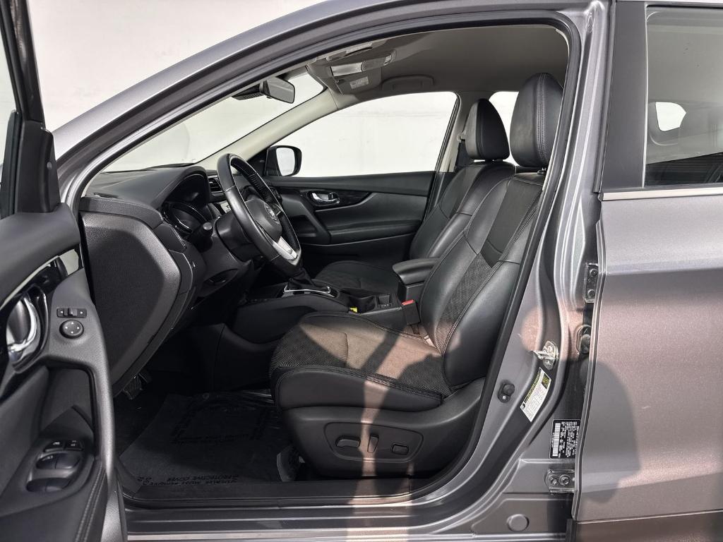 used 2022 Nissan Rogue Sport car, priced at $23,226