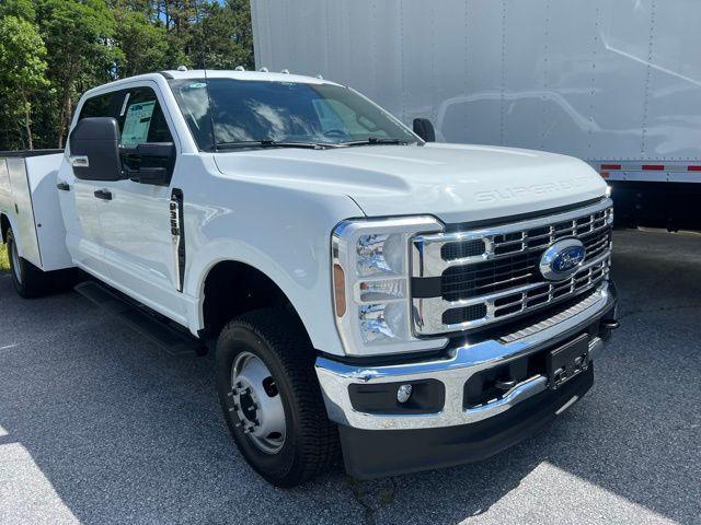 new 2025 Ford F-350 car, priced at $74,888