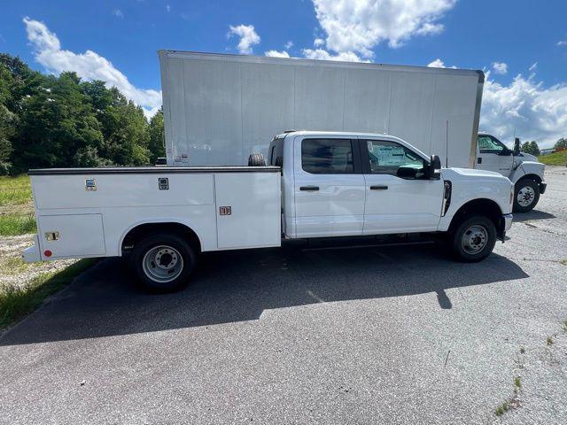 new 2025 Ford F-350 car, priced at $77,888