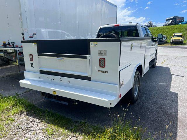 new 2025 Ford F-350 car, priced at $77,888