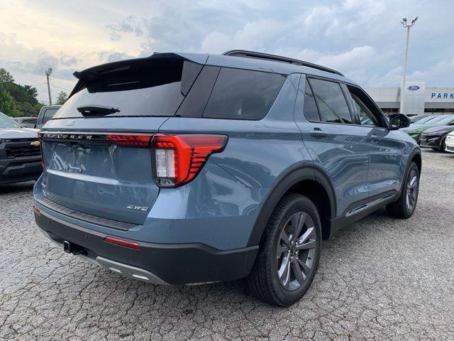 new 2025 Ford Explorer car, priced at $48,915